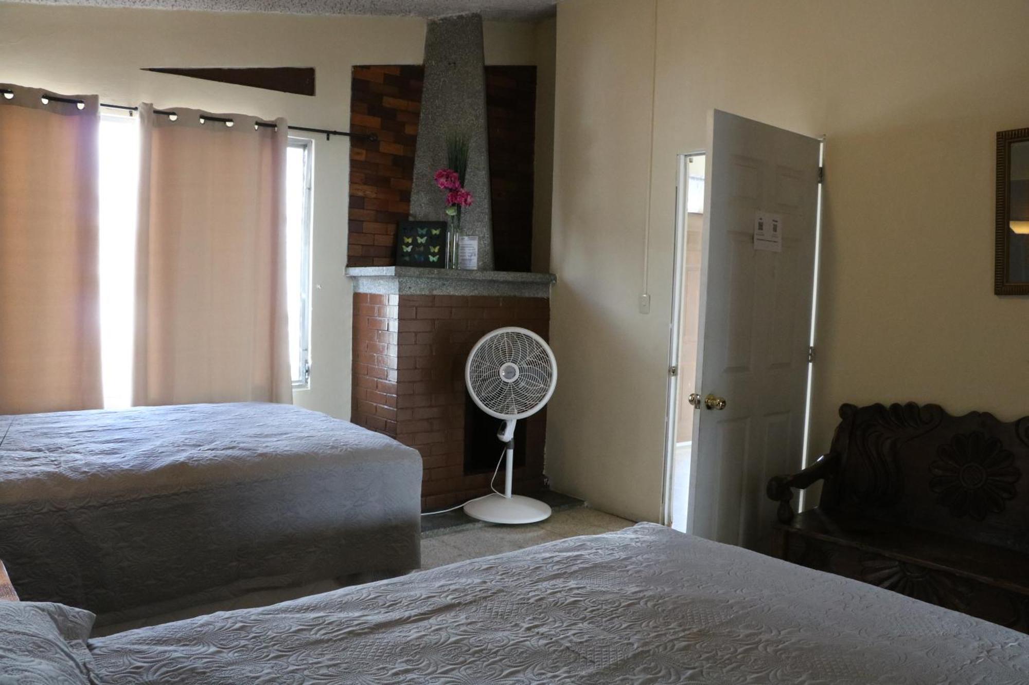 Hostal Los Volcanes Guatemala-Stad Buitenkant foto