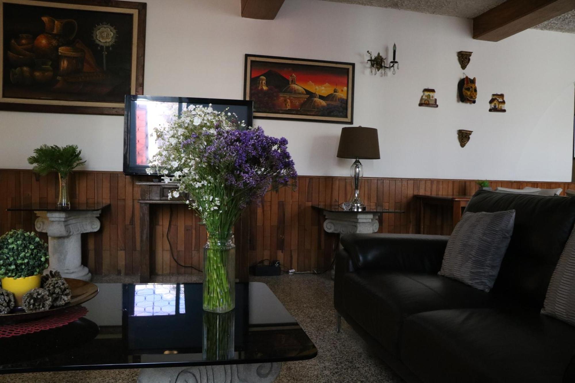 Hostal Los Volcanes Guatemala-Stad Buitenkant foto