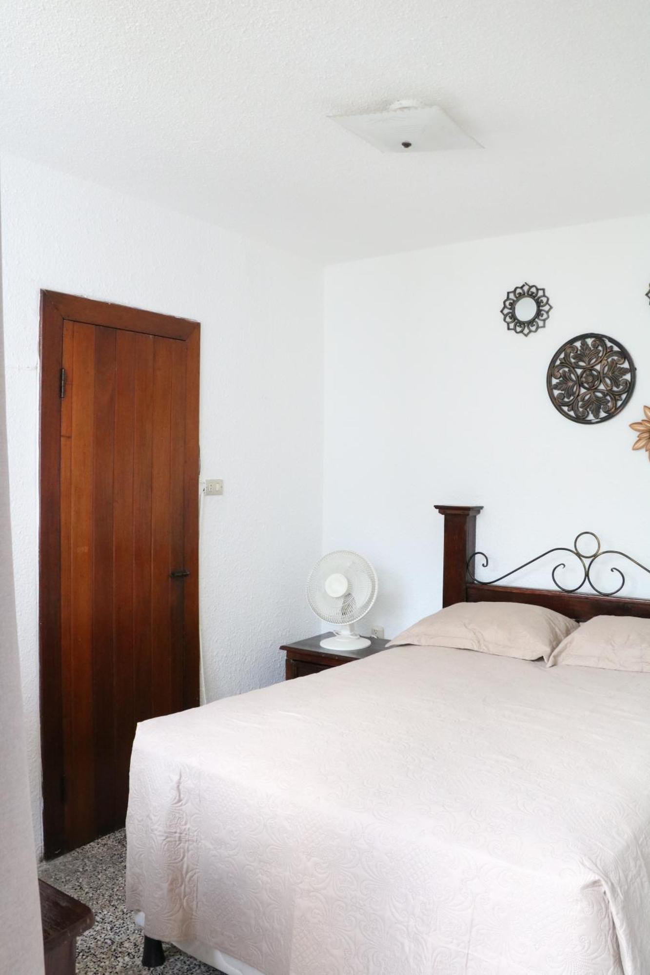 Hostal Los Volcanes Guatemala-Stad Buitenkant foto